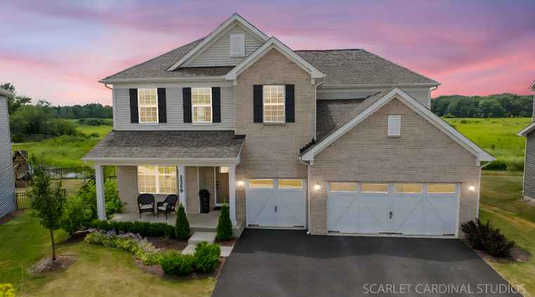 Photo of 2559 Weatherbee Ln Naperville, IL 60563