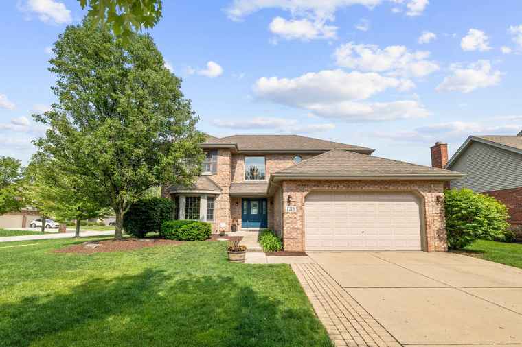Photo of 1215 Pendleton Dr Lemont, IL 60439