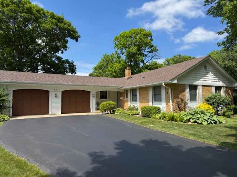 Photo of 430 Harvey Ave Grayslake, IL 60030