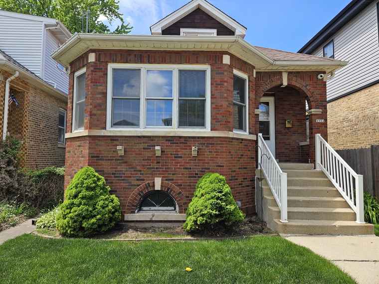 Photo of 4034 N Overhill Ave Norridge, IL 60706