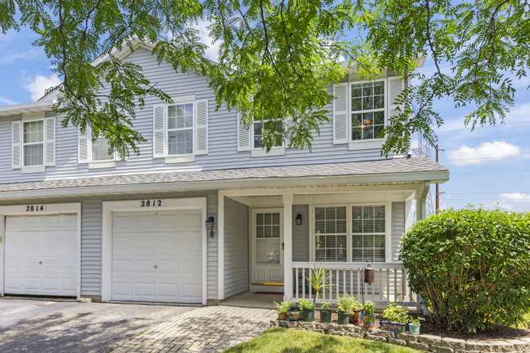 Photo of 2812 Sun Valley Dr Plainfield, IL 60586