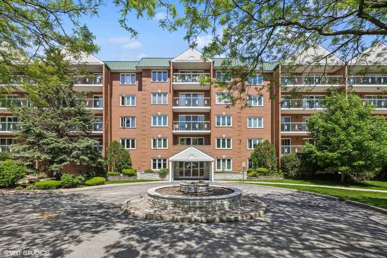 Photo of 6980 W Touhy Ave #509 Niles, IL 60714