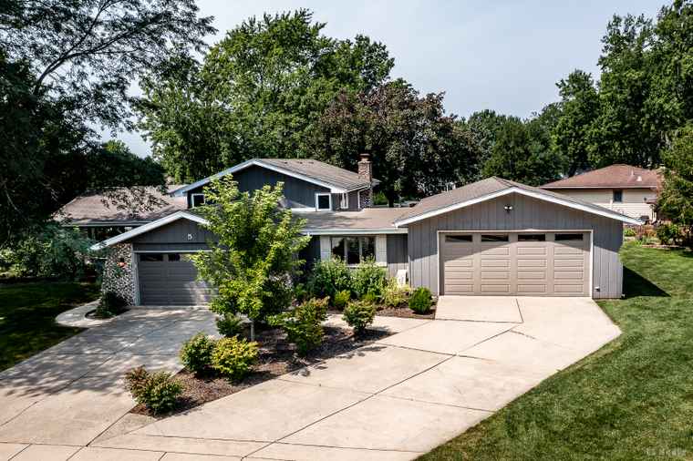 Photo of 5 Nelson Rd New Lenox, IL 60451