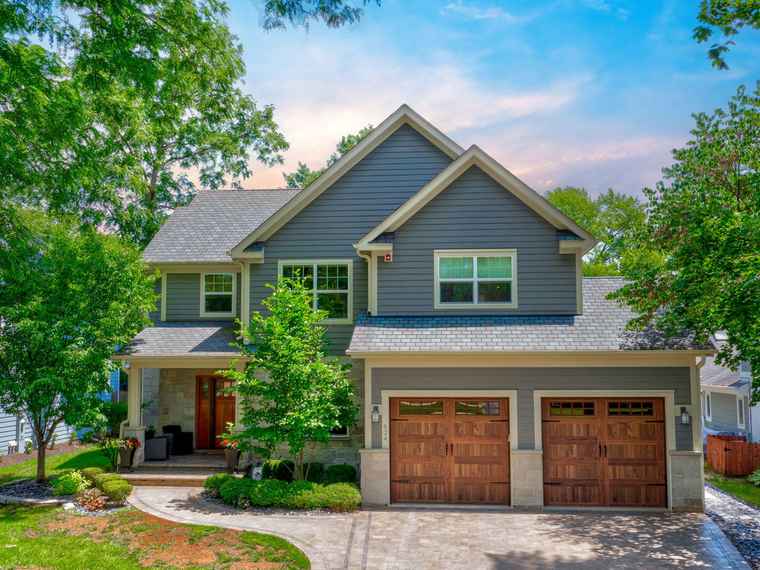 Photo of 624 7th Ave Libertyville, IL 60048