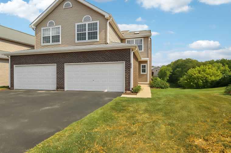 Photo of 259 Grandview Ct #259 Algonquin, IL 60102