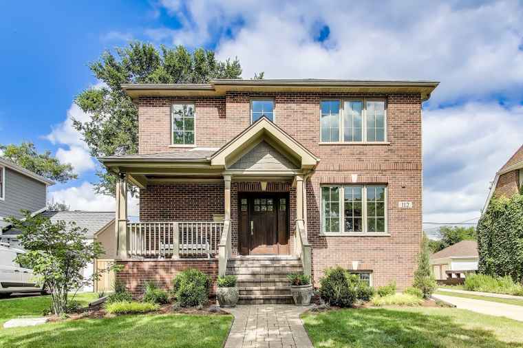 Photo of 112 East Ave Park Ridge, IL 60068