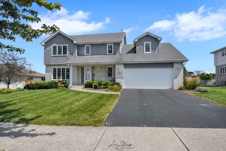 Photo of 19407 Cherry St Mokena, IL 60448