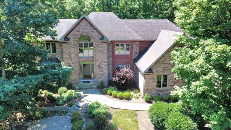 Photo of 11621 Old Castle Dr Mokena, IL 60448