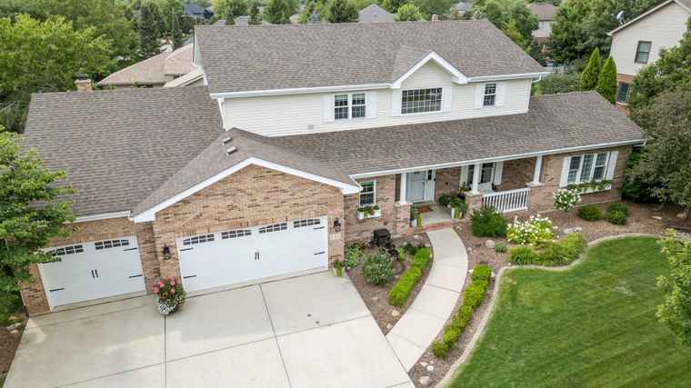 Photo of 795 Westwind Dr New Lenox, IL 60451