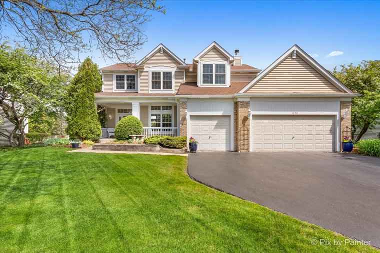 Photo of 1840 Nashville Ln Crystal Lake, IL 60014