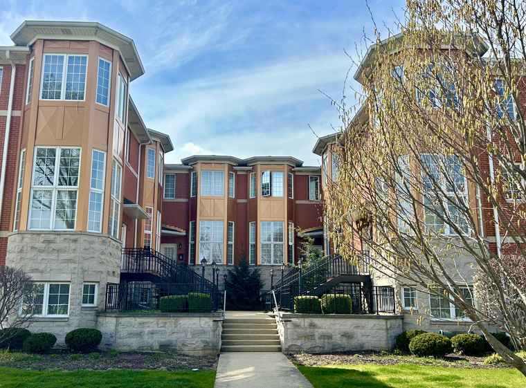 Photo of 10 Park Ave River Forest, IL 60305