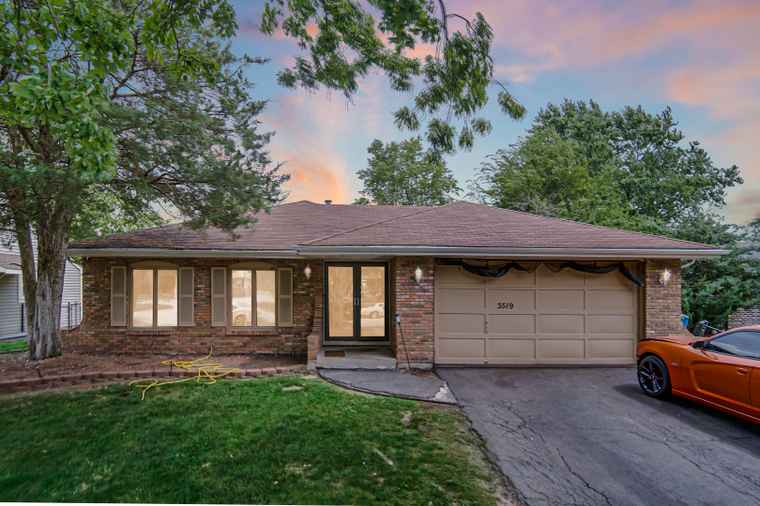 Photo of 3519 Arthur Rd Crete, IL 60417