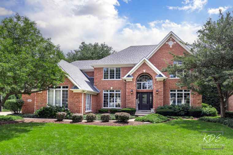 Photo of 2247 Palmer Cir Naperville, IL 60564