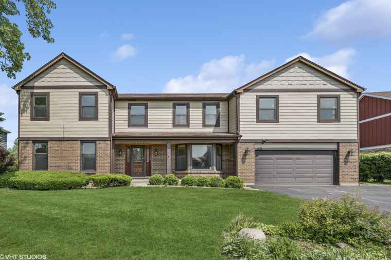 Photo of 4202 Rutgers Ln Northbrook, IL 60062
