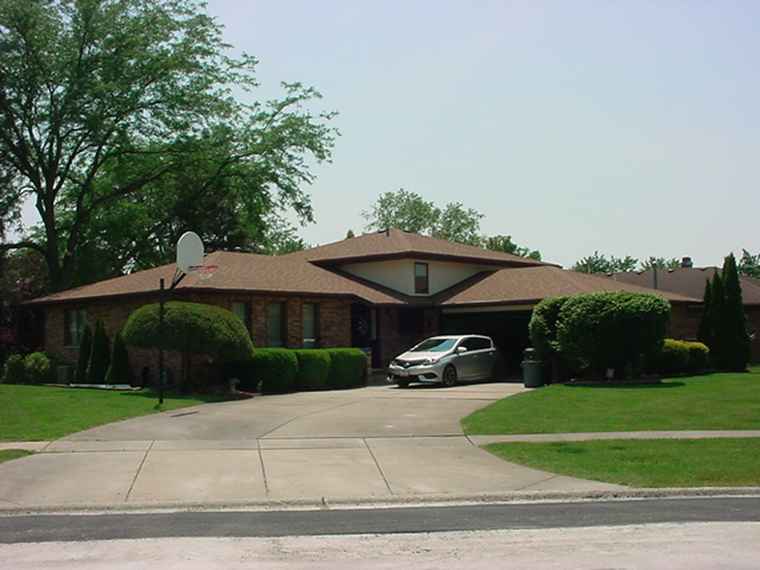 Photo of 812 Grumman Ct New Lenox, IL 60451