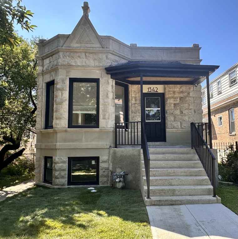 Photo of 1342 S 56th Ct Cicero, IL 60804