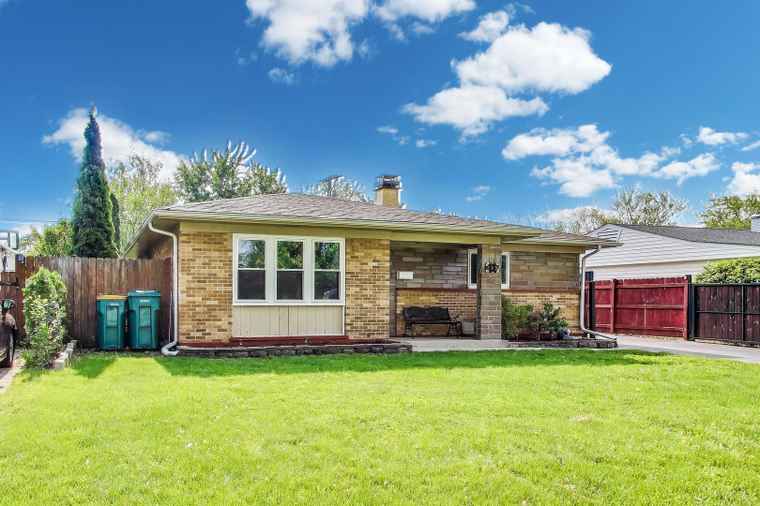 Photo of 249 George Rd Wheeling, IL 60090