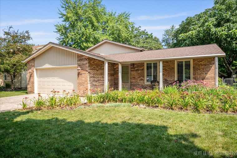 Photo of 24106 W Pheasant Chase Dr Plainfield, IL 60544