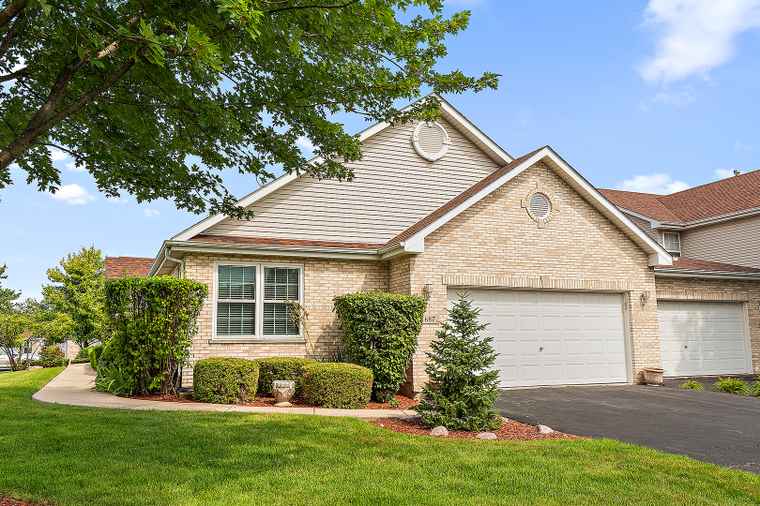 Photo of 687 Grace Ct New Lenox, IL 60451