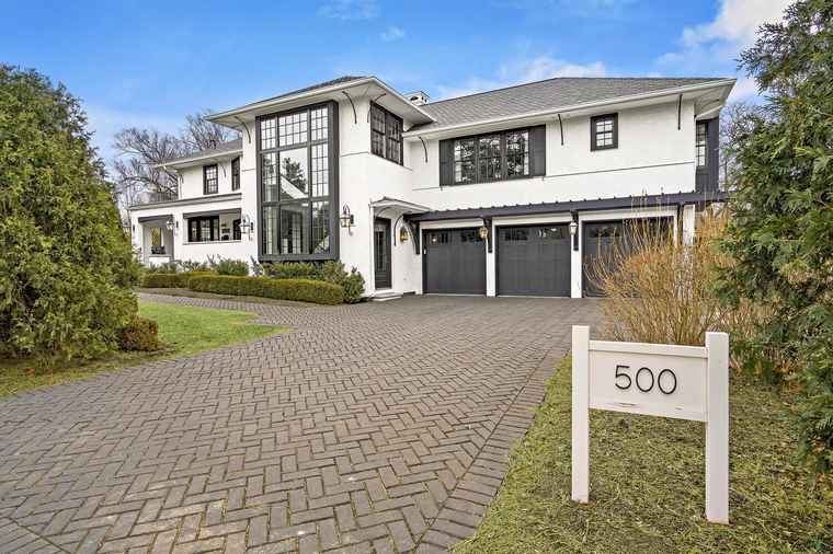 Photo of 500 S Edgewood Ave La Grange, IL 60525