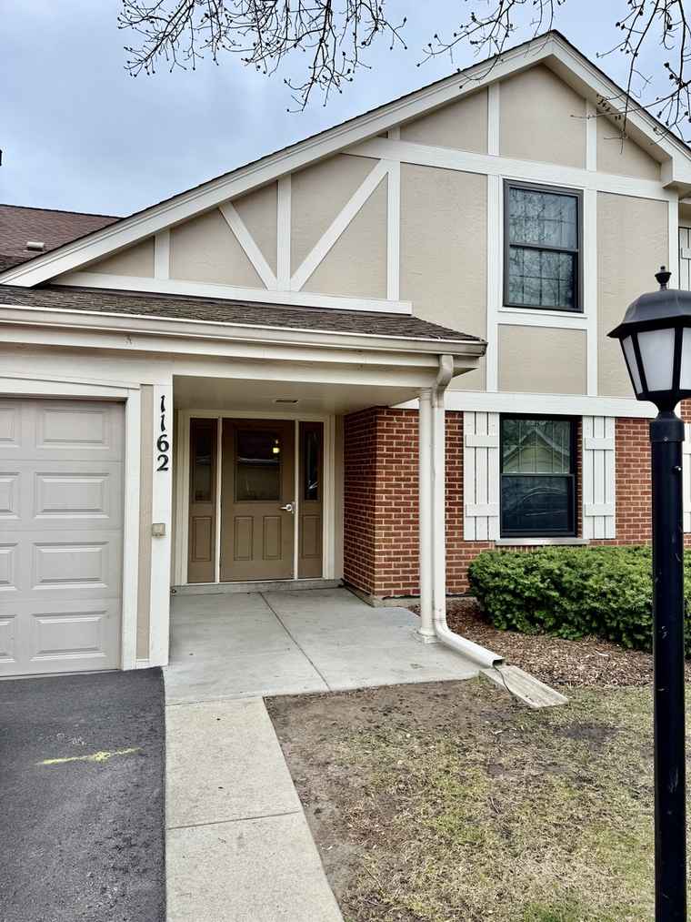 Photo of 1162 Northbury Ln Unit A1 Wheeling, IL 60090