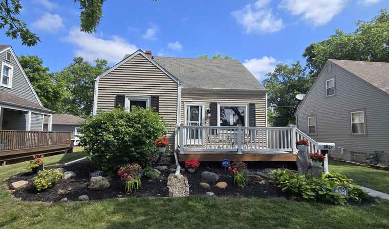 Photo of 3622 178th St Lansing, IL 60438