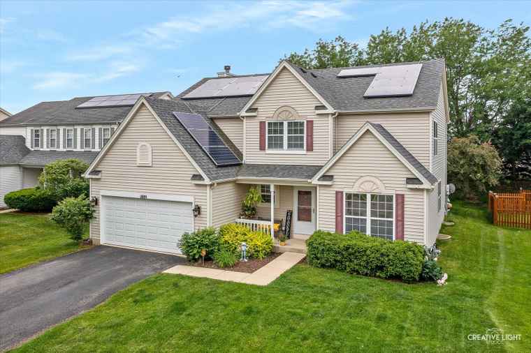Photo of 1889 Shore Line Ct Romeoville, IL 60446