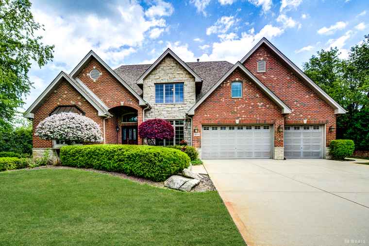 Photo of 21359 Saddle Ln Mokena, IL 60448