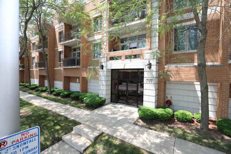 Photo of 4330 N Neva Ave #411 Norridge, IL 60706