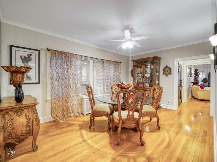 8036 S St Lawrence Ave Chicago Il 60619 Mls 10570485 Redfin