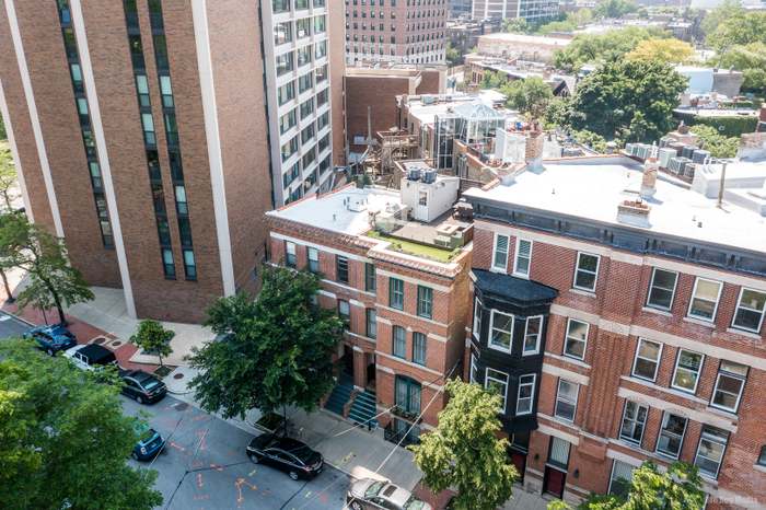 219 W Wisconsin St Unit 1A Chicago IL 60614 MLS 11809838 Redfin