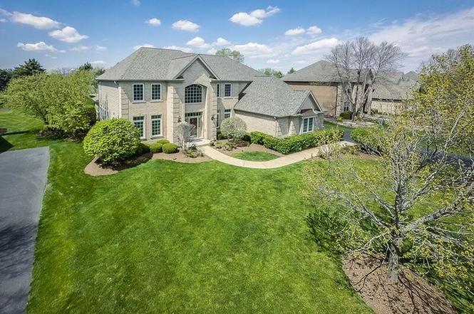 Singles in lake in the hills il