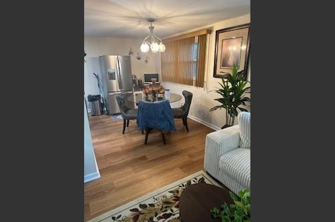 16827 Glen Oaks Dr, Country Club Hills, IL 60478 | For Sale