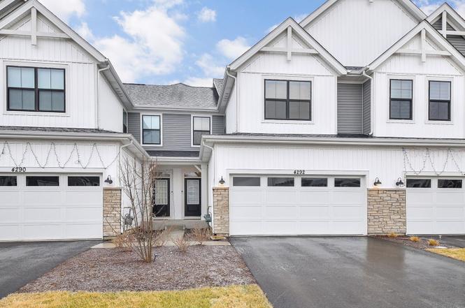 4292 Chelsea Manor Cir, Aurora, IL 60504 | Redfin 4292 Chelsea Manor Cir, Aurora, IL 60504 | Redfin