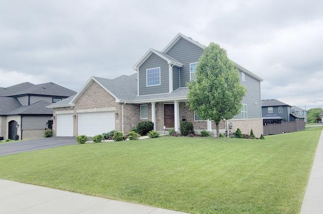 16408 W Deerwood Dr, Lockport, IL 60441 | Redfin