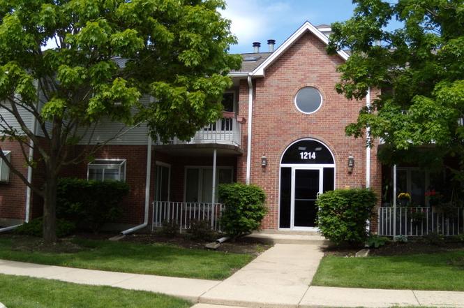 1214 Chalet Rd #202, Naperville, IL 60563 | MLS# 10731266 ...