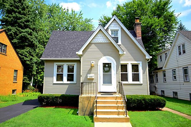 1291 Center St, DES PLAINES, IL 60016 | MLS# 09305311 | Redfin