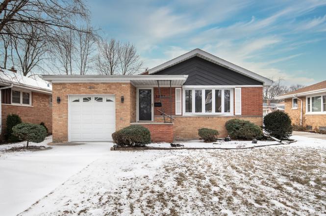 1234 Community Dr, La Grange Park, IL 60526 | For Sale