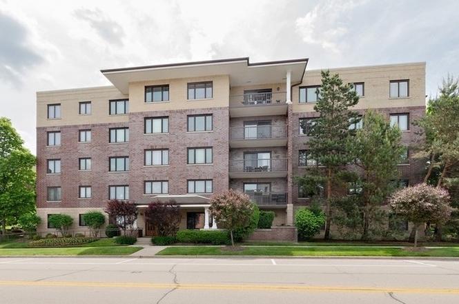 Highland Park Condo Sold By Lucid Realty