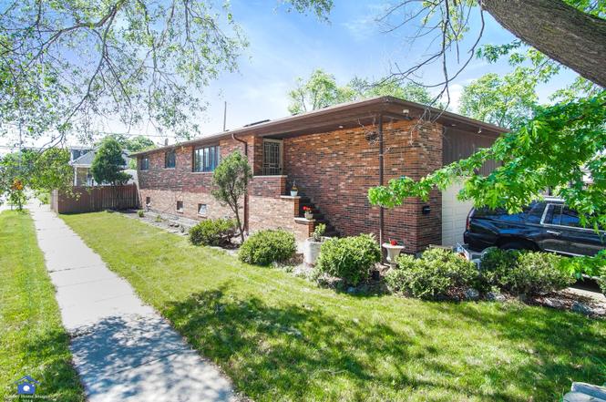 9264 S 51st Ave, Oak Lawn, IL 60453 | MLS# 10172490 | Redfin