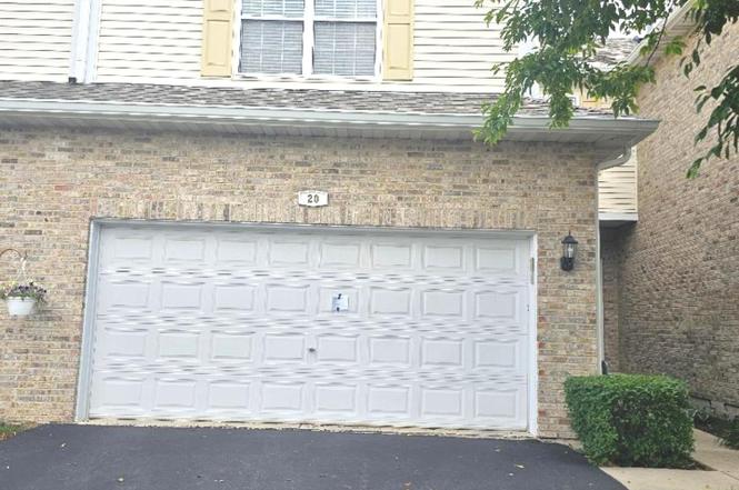 20 Lily Ct, Bolingbrook, IL 60440 | For Sale ($369,900