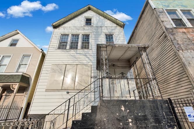 4538 S Paulina St, Chicago, IL 60609 | Redfin
