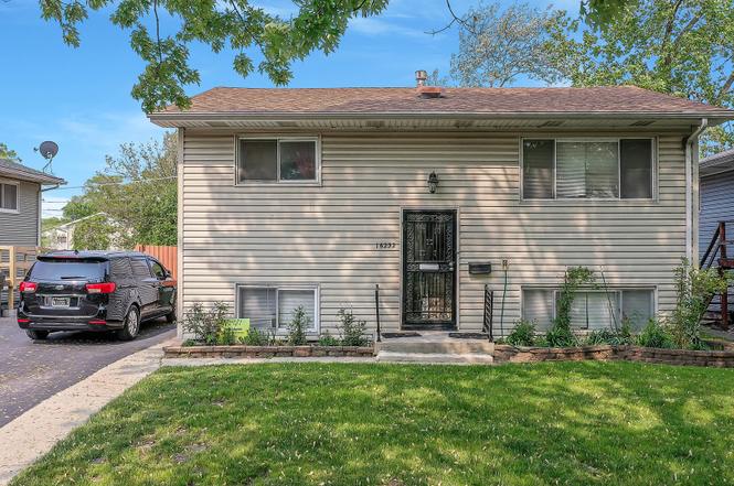 16232 Lathrop Ave, Markham, IL 60428 | MLS# 11788582 | Redfin