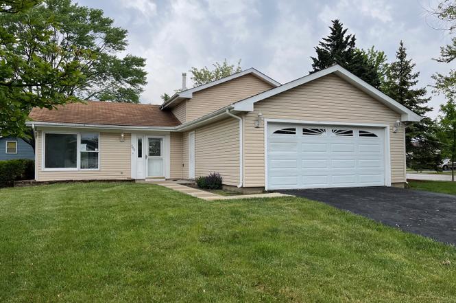 300 Musial Cir, Bolingbrook, IL 60440 | MLS# 11787588 | Redfin