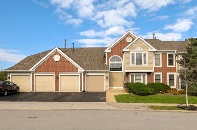 1801 Fox Run Dr Unit A1, Elk Grove Village, IL 60007 | MLS ...