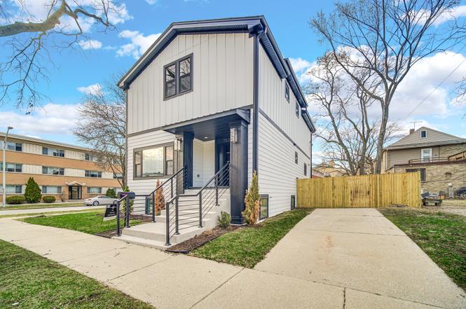 ■IW 7523 Franklin St, Forest Park, IL 60130 | Redfin