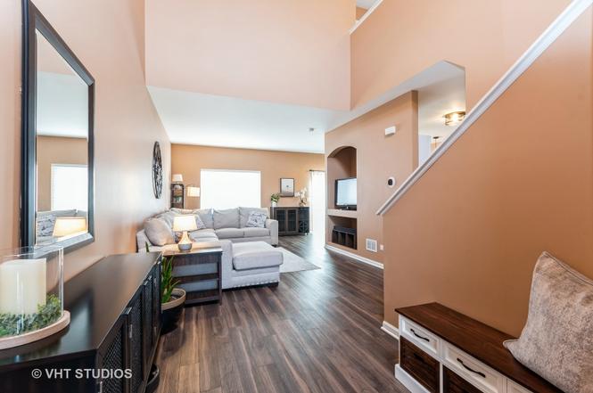 17666 S Alta Dr, Lockport, IL 60441 | Redfin