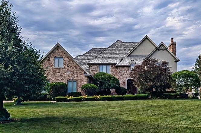 14590 S Somerset Cir, Green Oaks, IL 60048 | For Sale