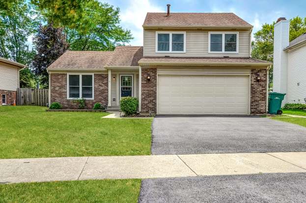 125 Ashford Ln Westmont Il 60559 Mls 10812037 Redfin [ 414 x 623 Pixel ]