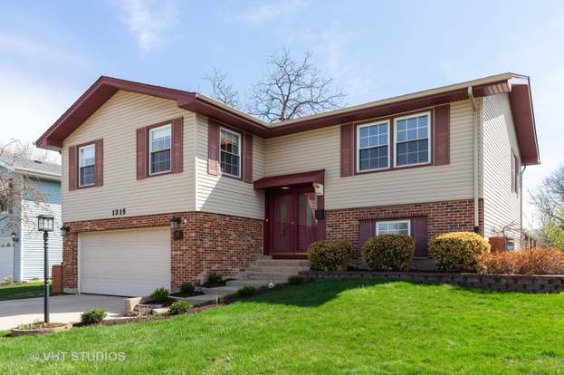 1315 Meyer Rd Hoffman Estates Il 60169 Mls 10350057 Redfin